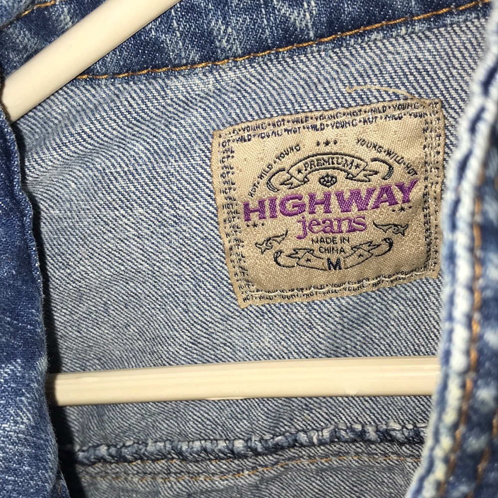 Jean jacket - Picture 3 of 4